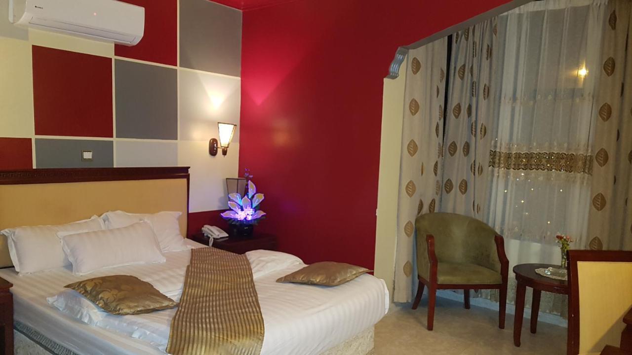 Oscar Hotel Petra 와디무사 외부 사진