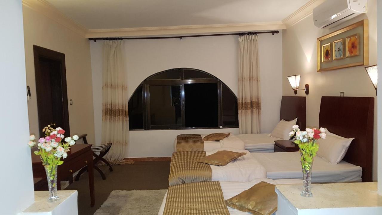 Oscar Hotel Petra 와디무사 외부 사진